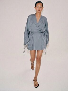 Zara ZW COLLECTION SHORT
WRAP DRESS